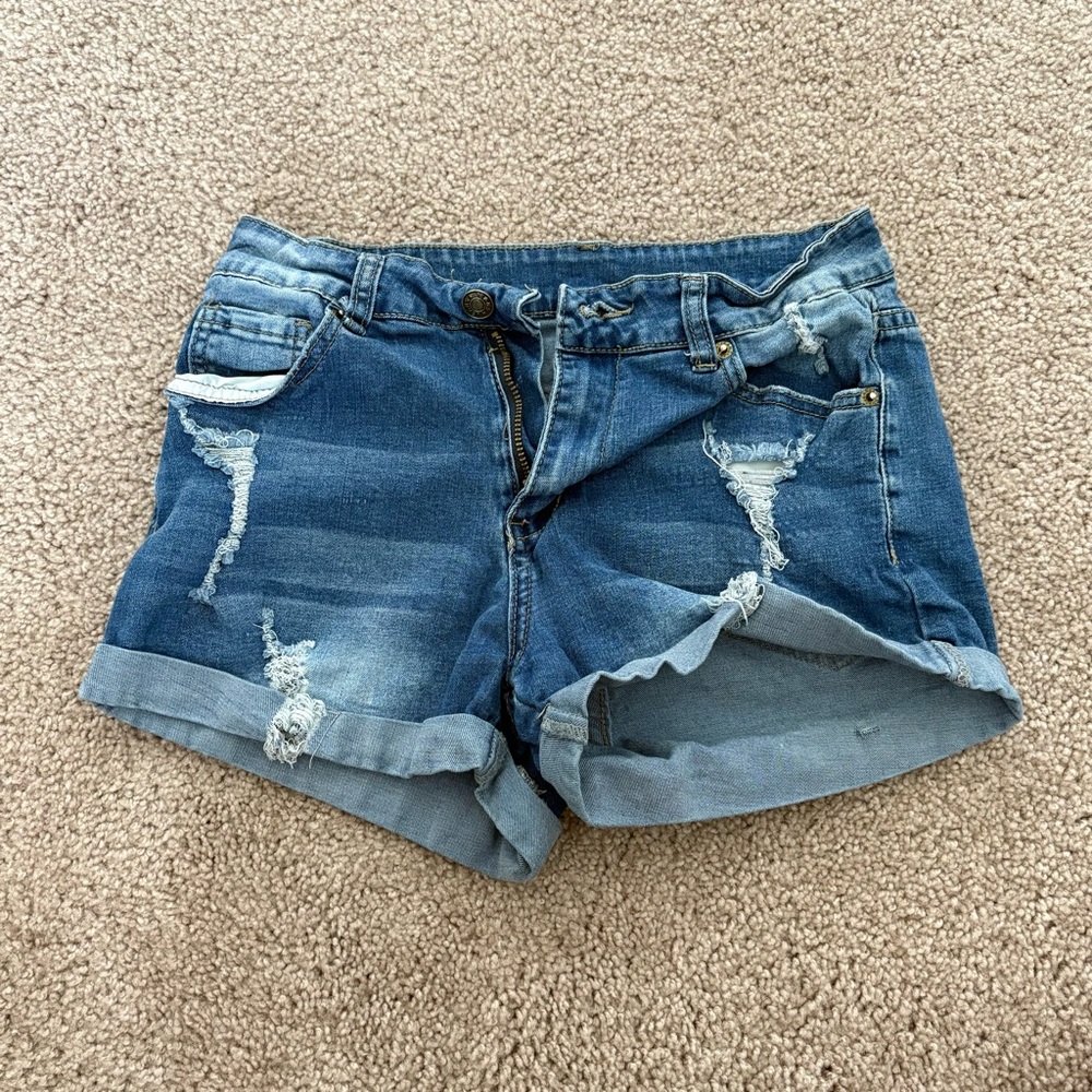 Trendy Blue Distressed Jean Shorts